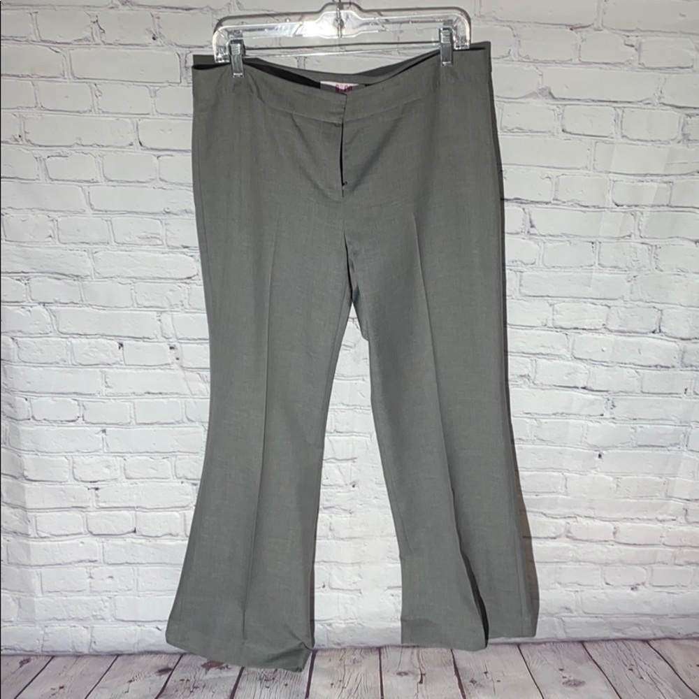 𝅺9&CO | Light Gray suit pants | Size 10